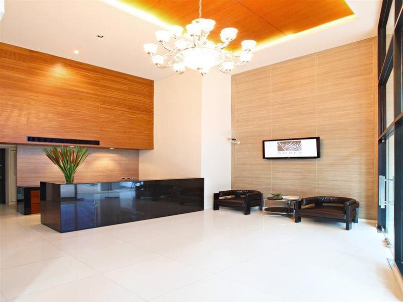 Amber Boutique Silom Hotel Bangkok Exterior photo